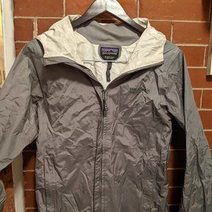 Patagonia Women's Torentshell Rain Jacket - M